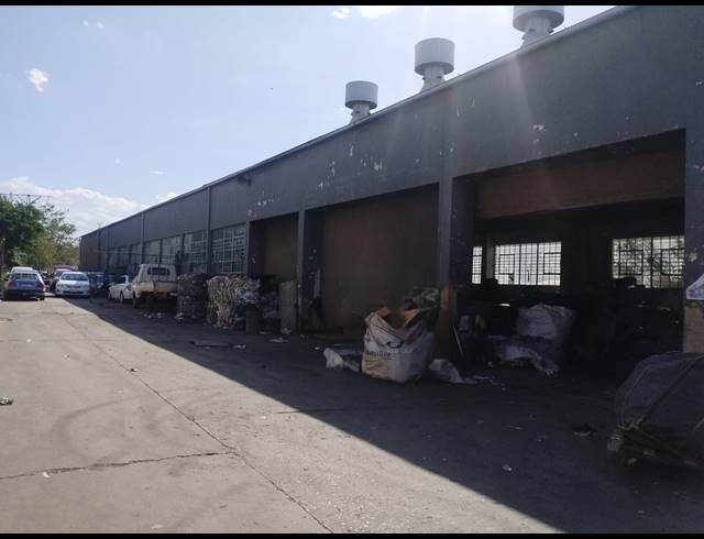 1,400M² INDUSTRIAL YARD FOR SALE IN VEREENIGING INDUSTRIAL